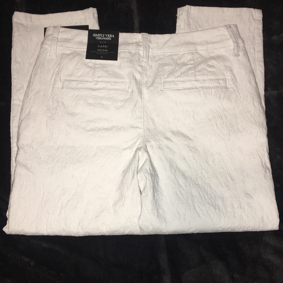 Simply Vera Vera Wang Capris - Picture 3 of 4